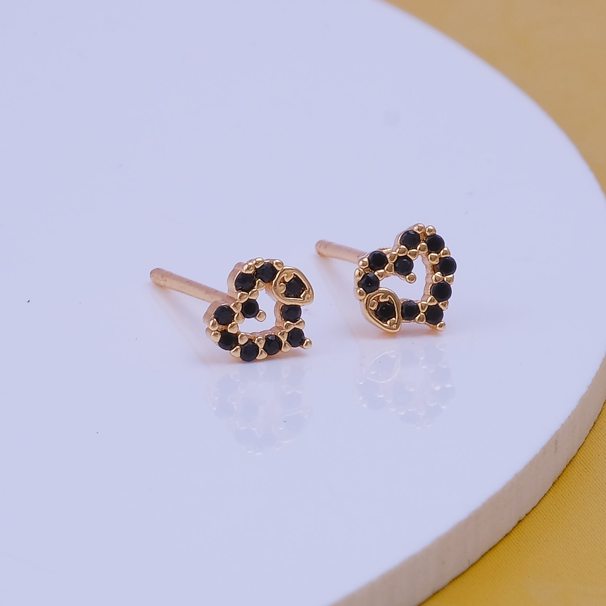 Gold Plated Heart-Shaped Black Cz Stud Earrings