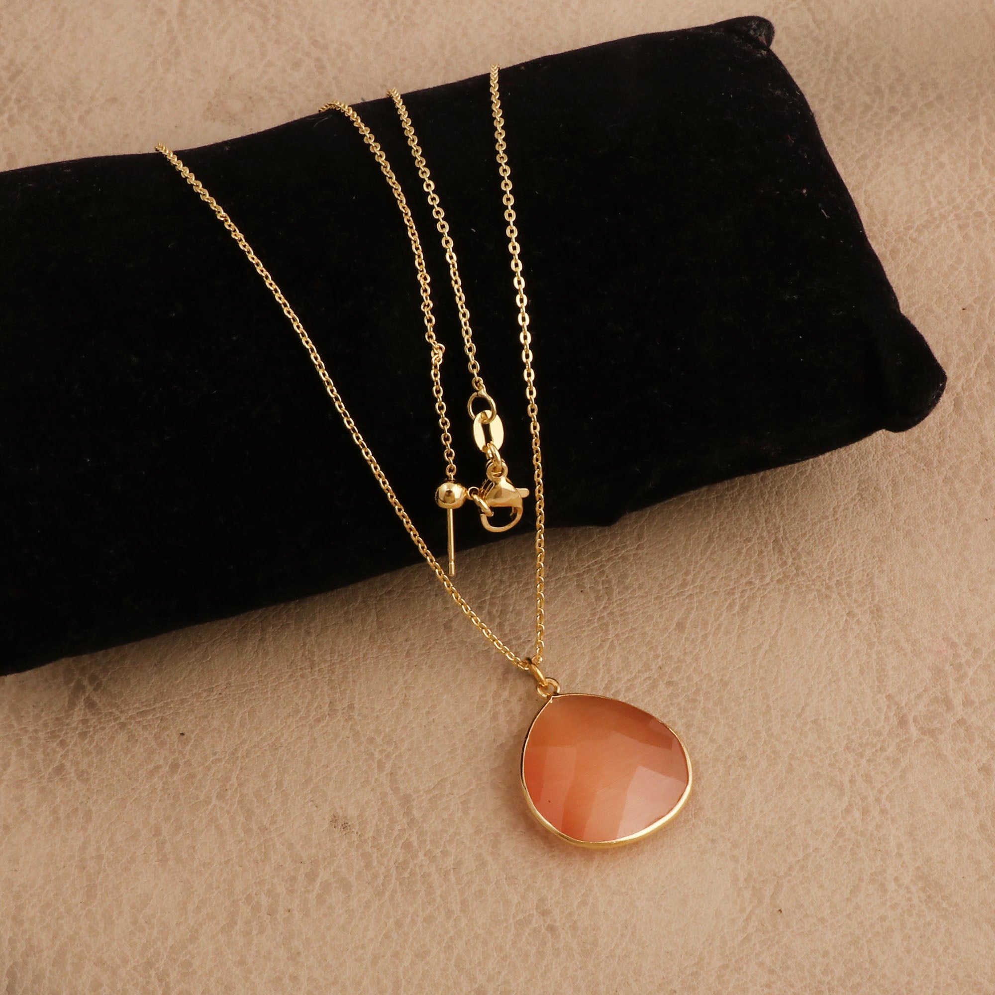 Black Onyx Pendant Necklace Teardrop Gemstone Gold Plated Chain Minimalist Necklace Peach Cat's Eye