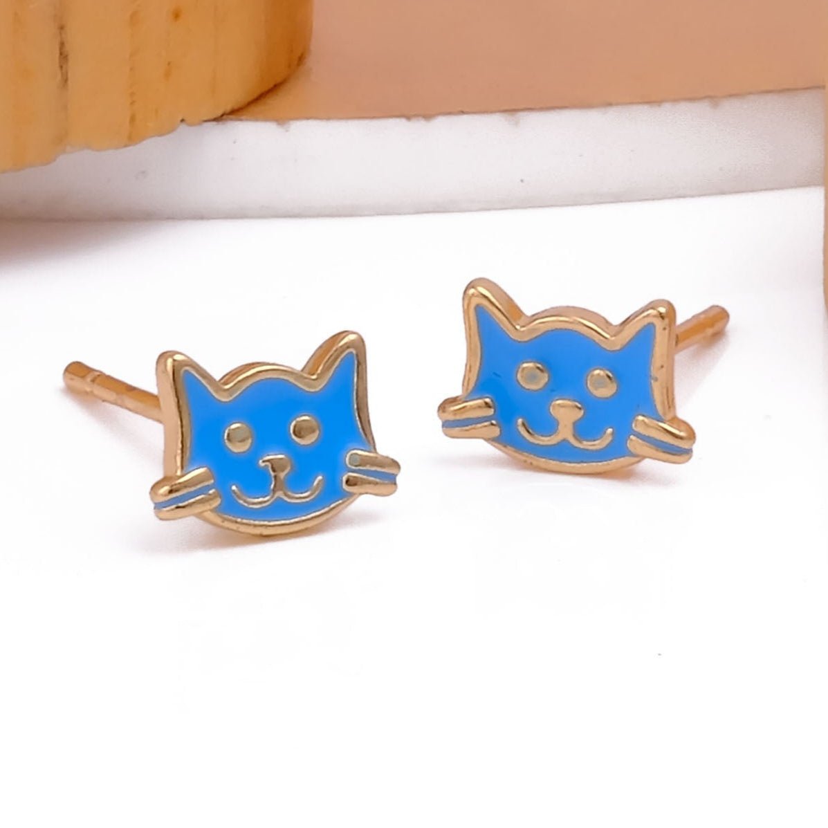 Adorable Cat Shaped Stud Gold Plated Earrings For Children Blue