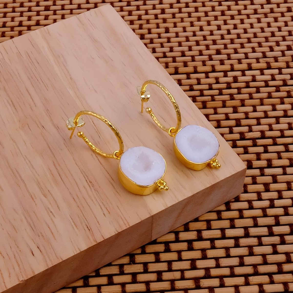 Black Geode Hoop Earring, Hammered Design Gold Plated Jewelry 5065