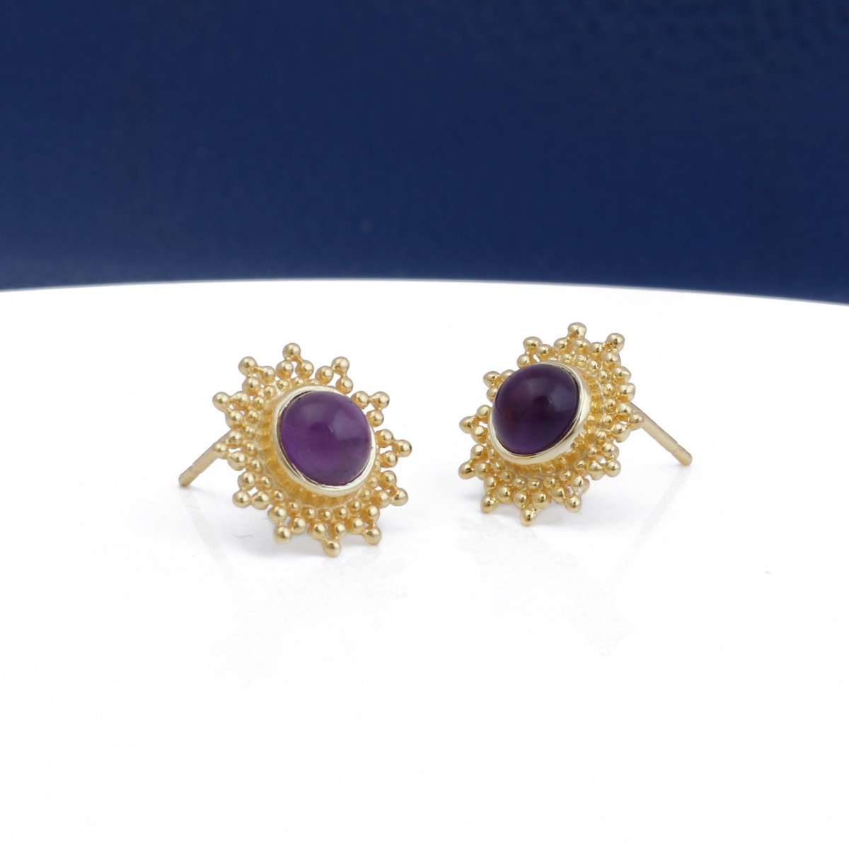 Black Onyx Stud Earrings Flower Design Round Gold Plated Push Back Stud Earring Jewelry
