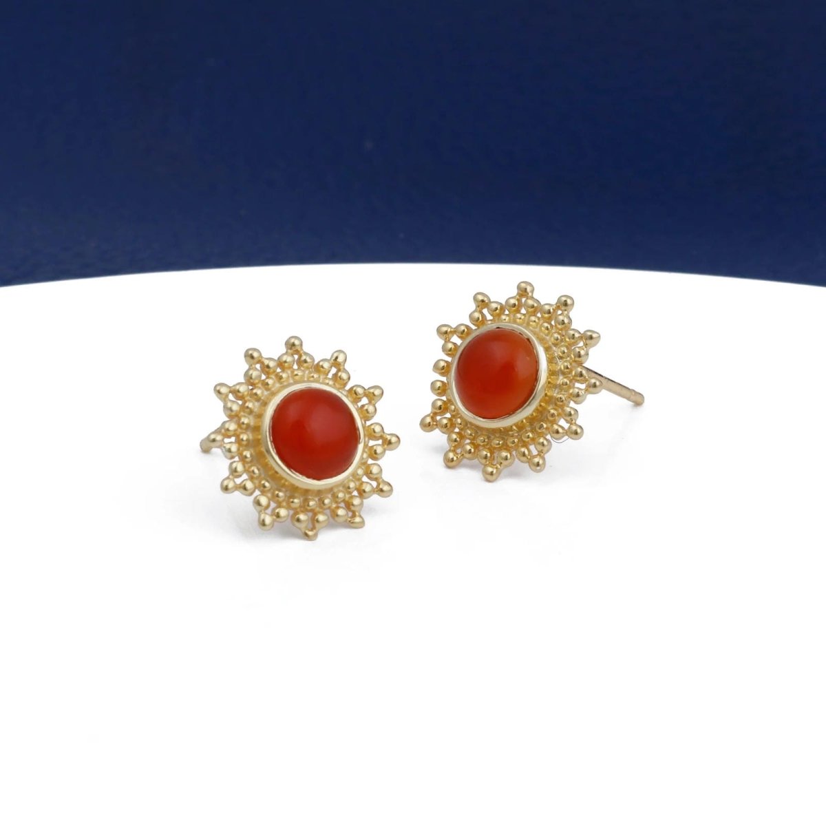 Black Onyx Stud Earrings Flower Design Round Gold Plated Push Back Stud Earring Jewelry