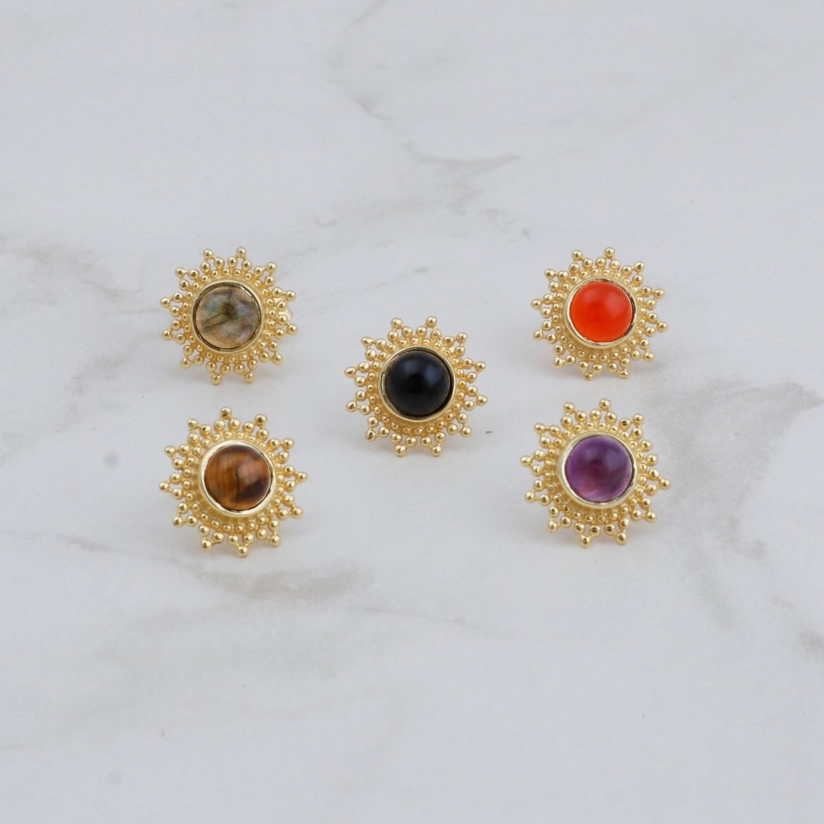 Black Onyx Stud Earrings Flower Design Round Gold Plated Push Back Stud Earring Jewelry
