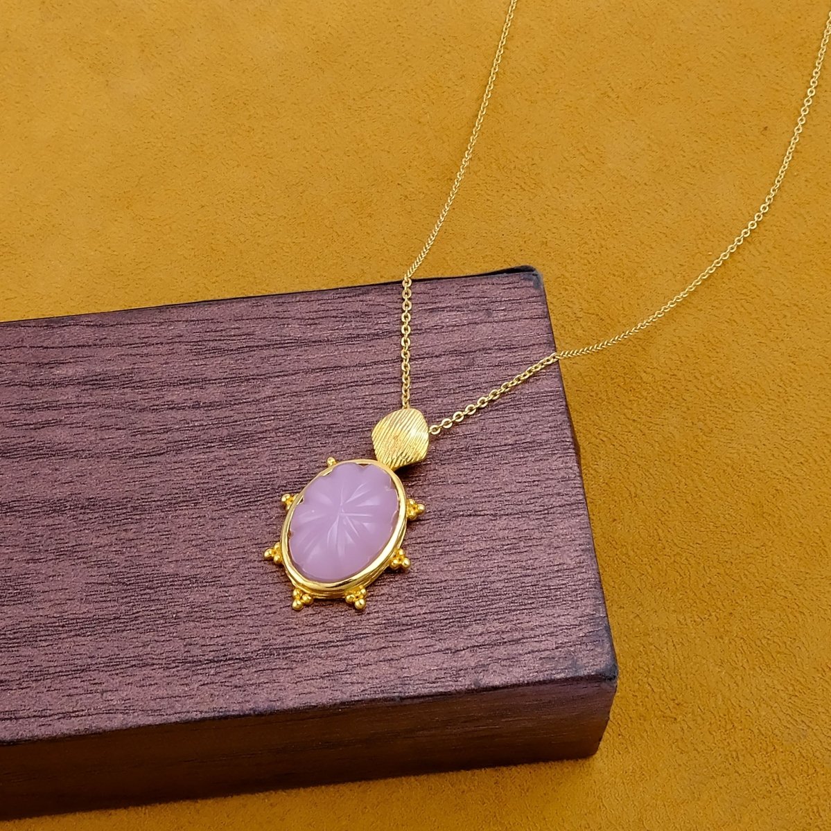 Carved Rose Quartz Tortoise Pendant Necklace, Gold Plated Floral Gemstone Jewelry 5373