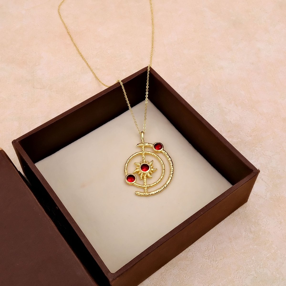 Celestial Sunburst Pendant Necklace with Faceted pink fuchsia in Gold Plated 5403