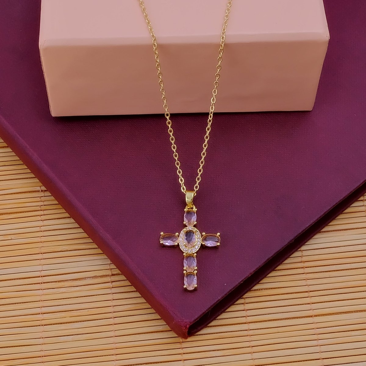 Cross Necklace Gold Plated Religious Cross Charm Unisex Women Men Necklace Pray Christian Faith Pendant