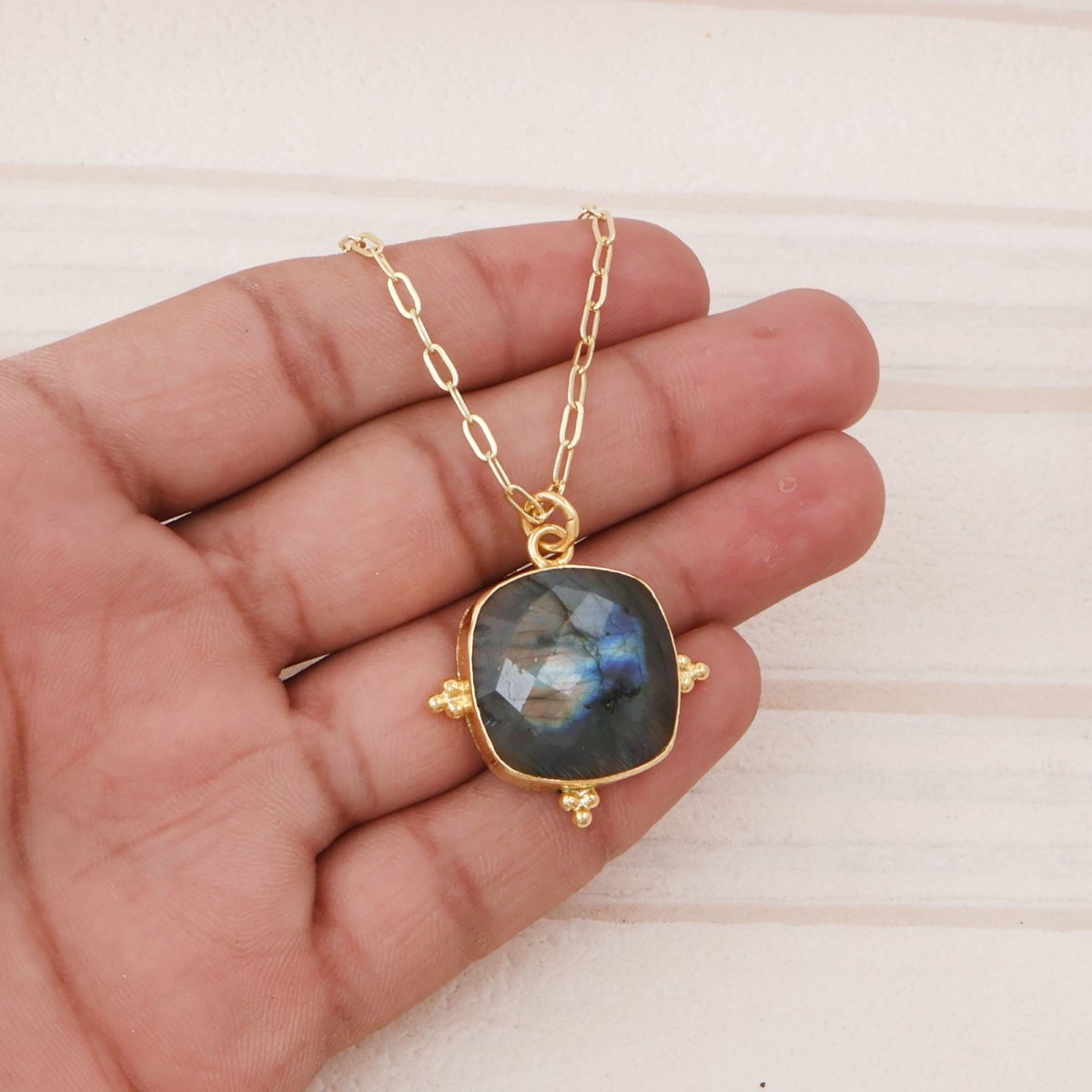 Dainty Labradorite Gemstone Pendant Necklace, Gold Plated Link Chain Necklace 5414