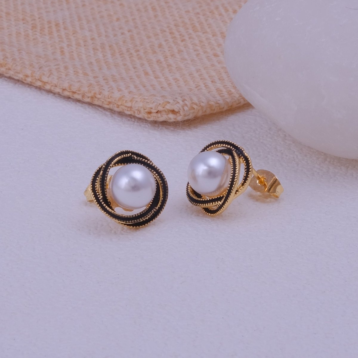 Elegant Enamel Pearl Gemstone Gold Plated Flower Design Twist Earrings