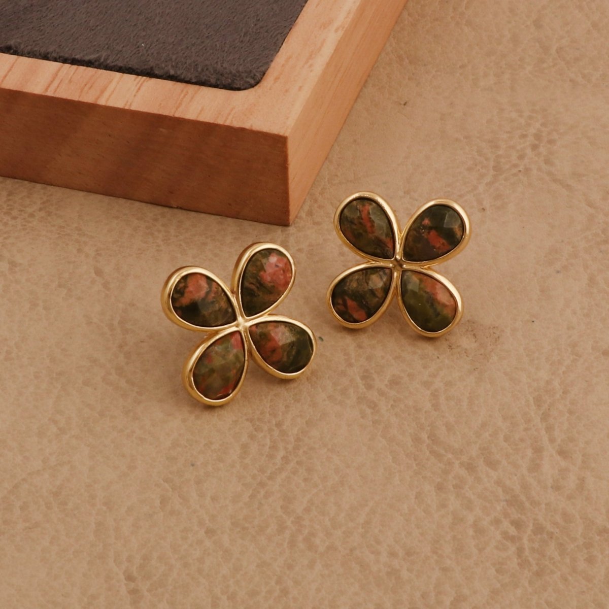Faceted Gemstone Pear Shape Flower Studs Earrings in Gold Bezel CE - 1020