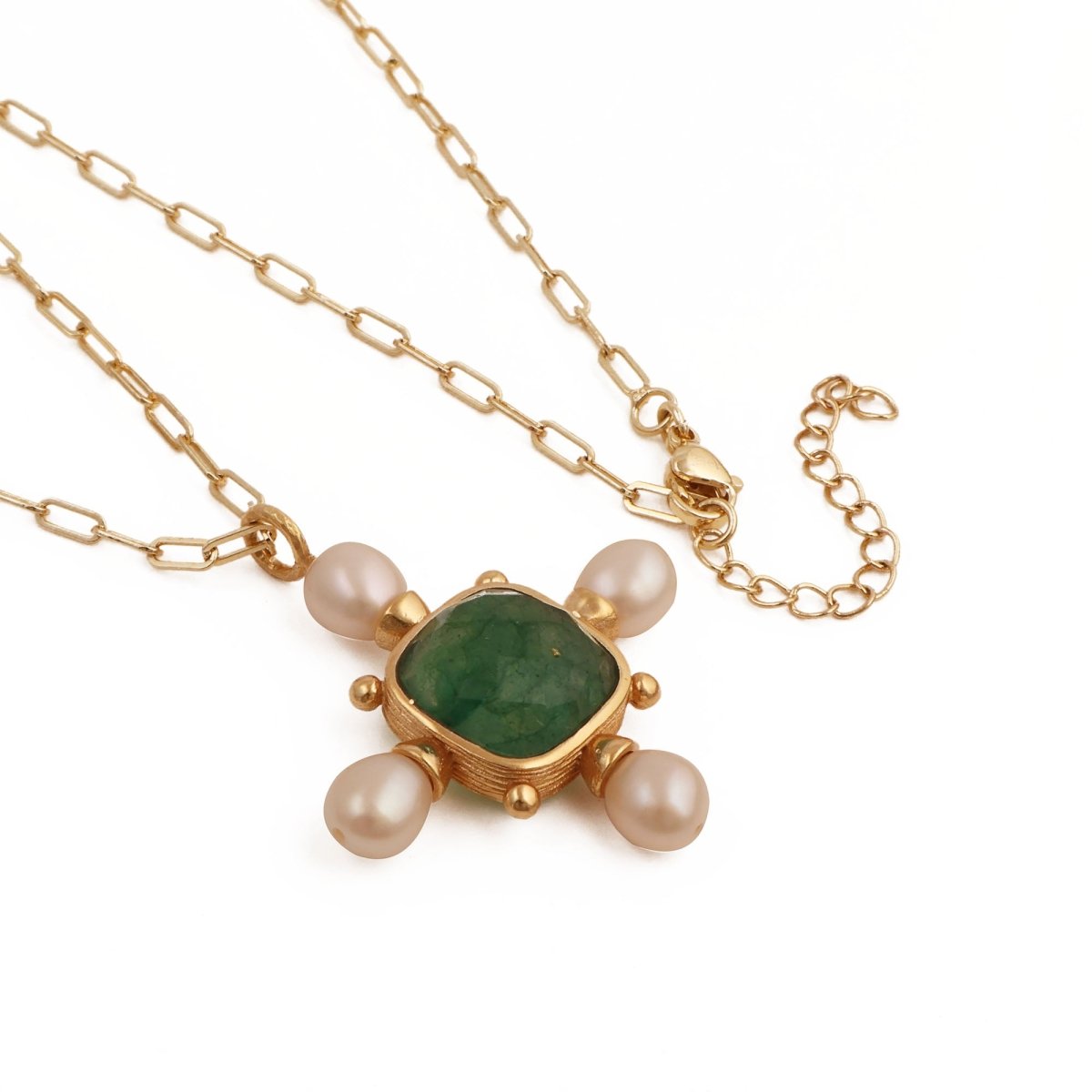 Faceted Green Strawberry Quartz and Pearl Cushion Shape Pendant Necklaces 5406