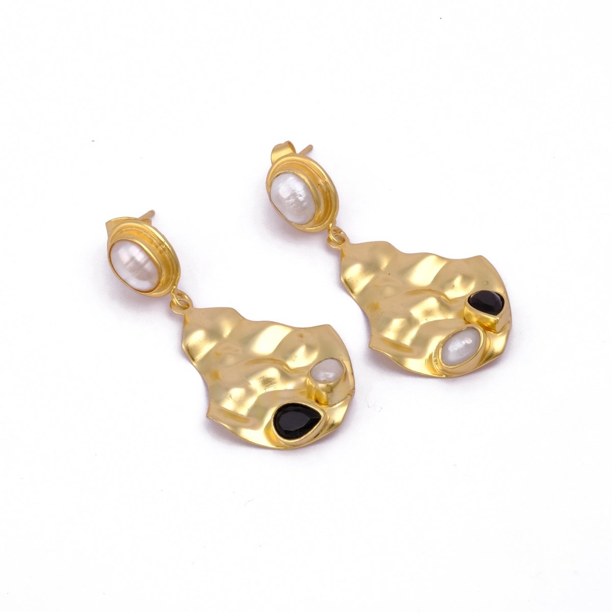 Fresh Water Pearl and Black Onyx Gemstone Dangle Earrings Gold Plated, Hammered Style Push Back Studs. S