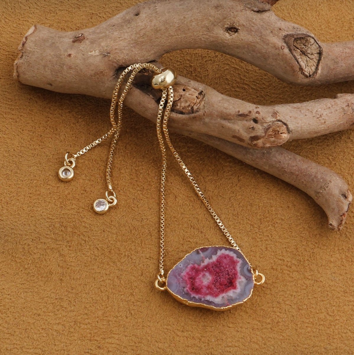 Gold Plated Adjustable Bracelet with Natural Blue Geode Gemstone 5370