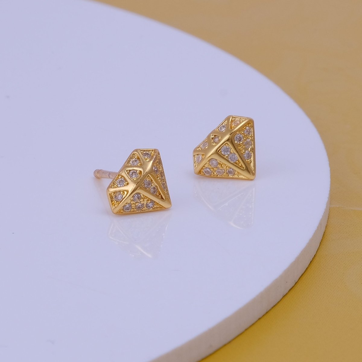Gold-Plated Diamond-Shaped Stud Earrings Minimalist Jewelry for Women