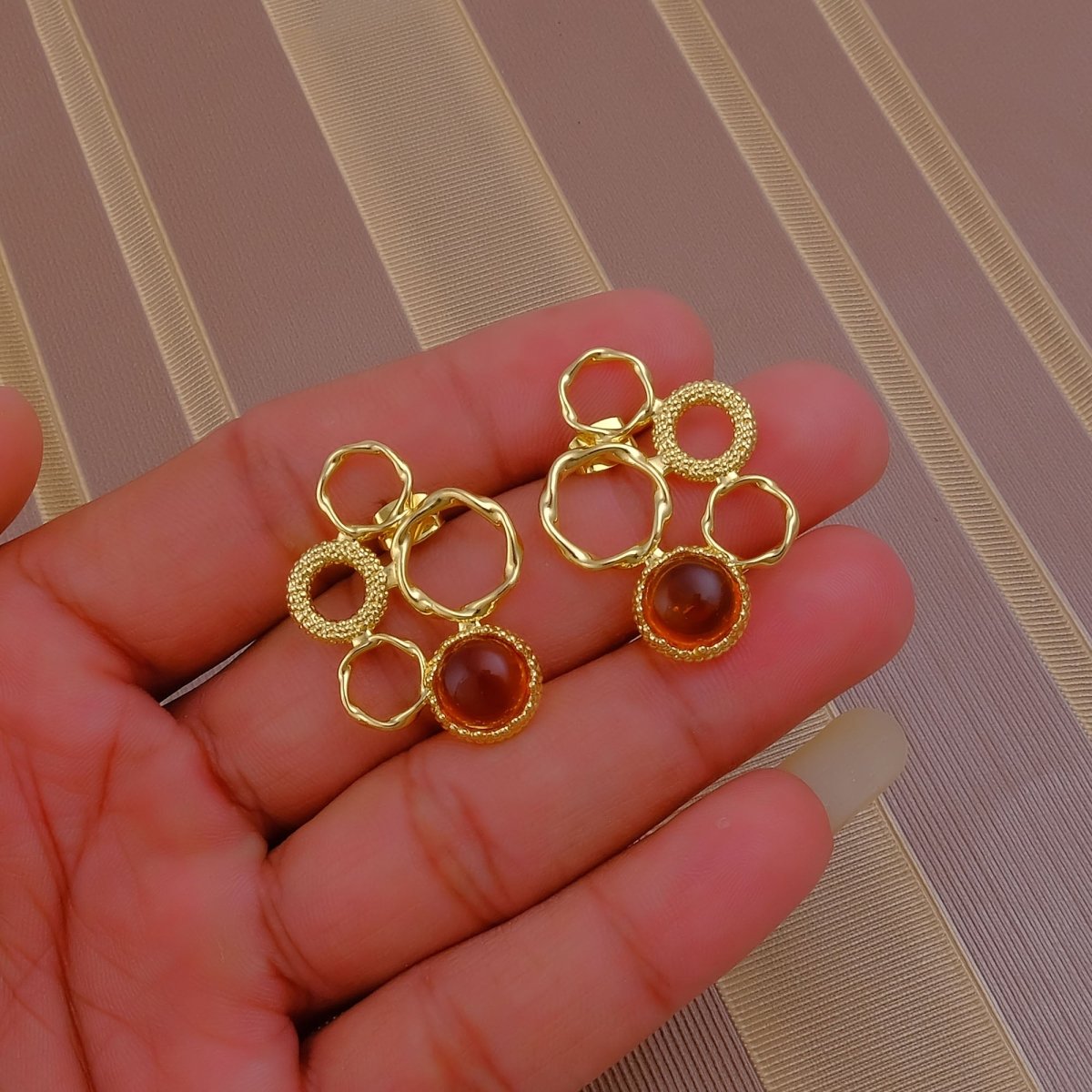 Gold Plated Textured Multi - Circle Stud Earrings With Pink Fuchsia Gemstone CE - 1017