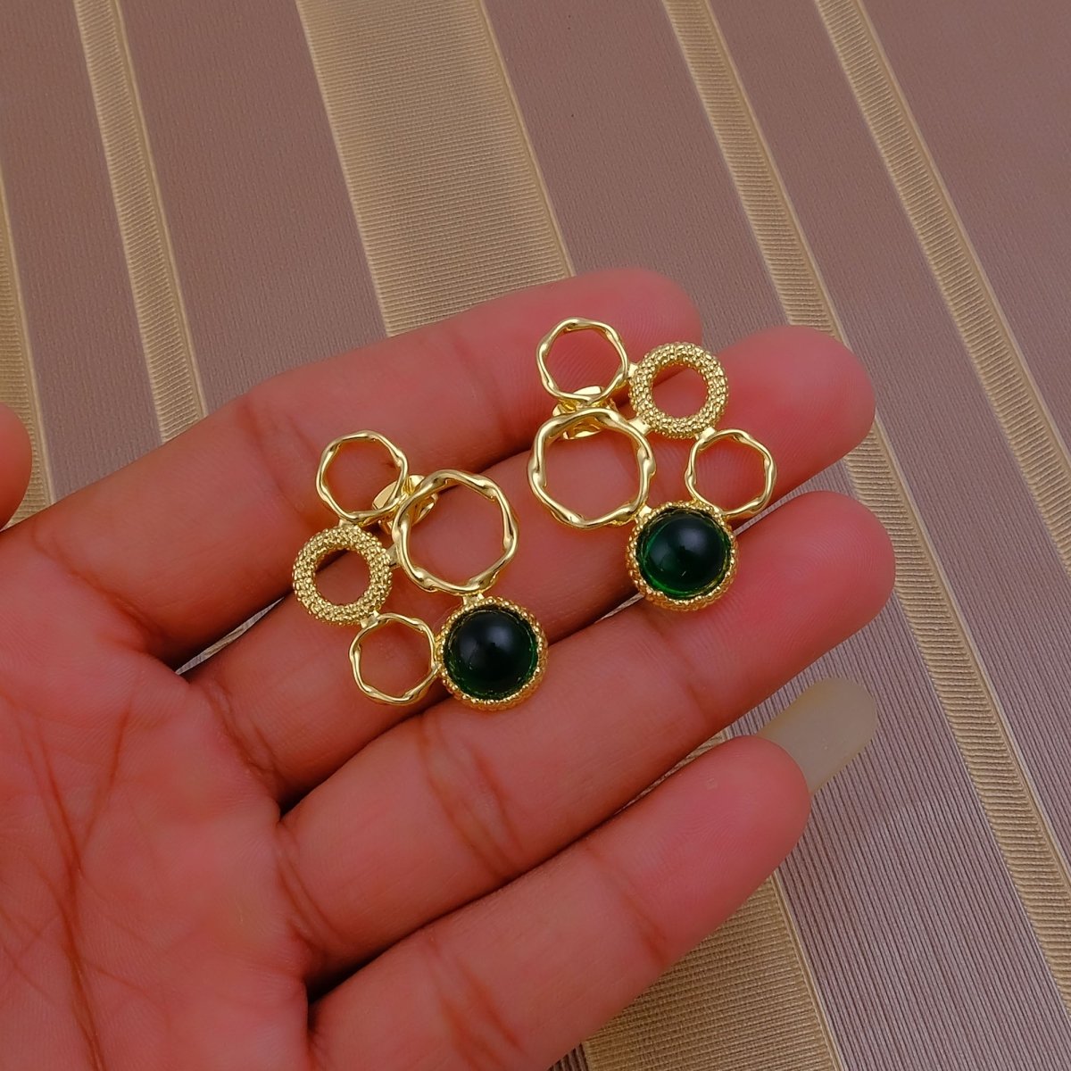Gold Plated Textured Multi - Circle Stud Earrings With Pink Fuchsia Gemstone CE - 1017