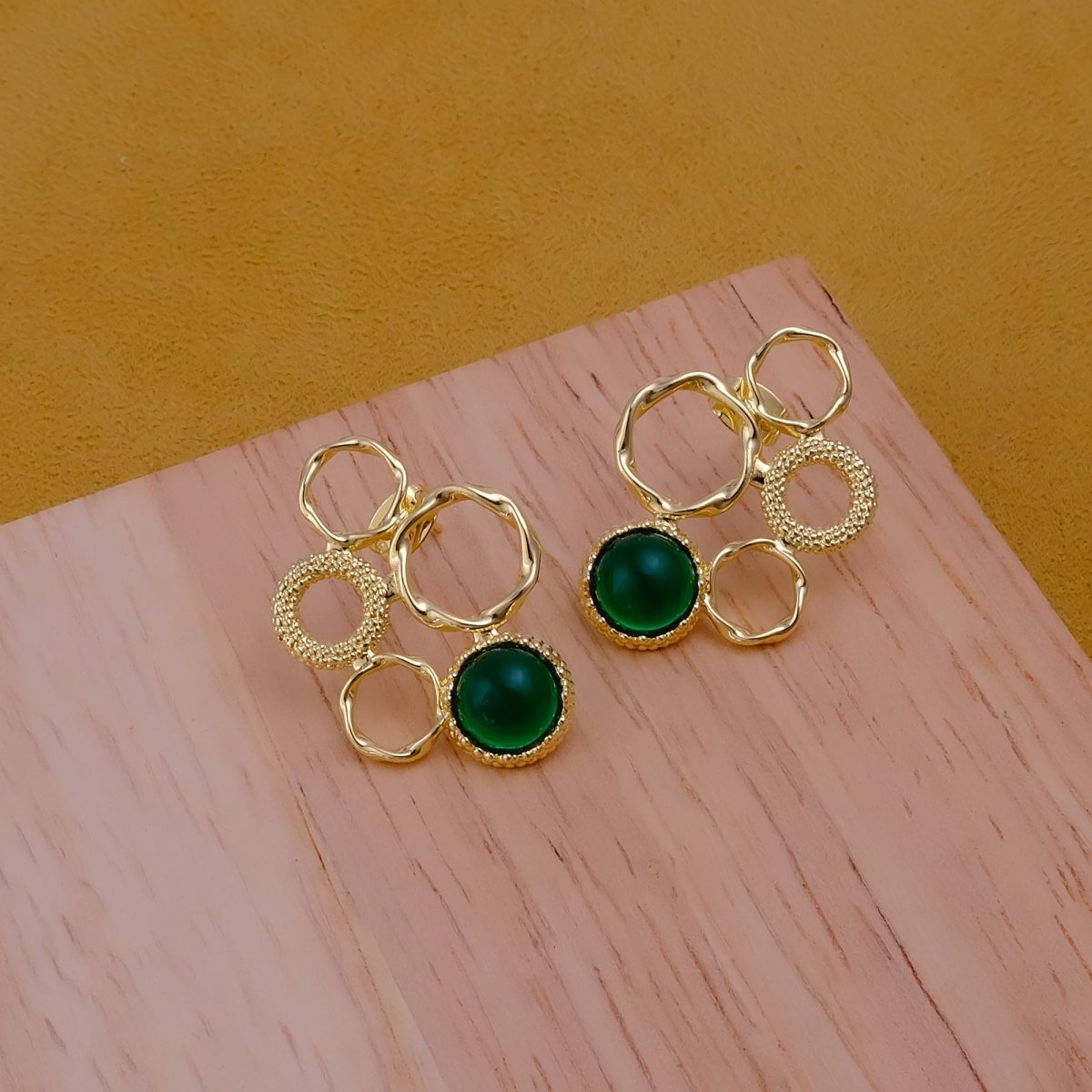 Gold Plated Textured Multi - Circle Stud Earrings With Pink Fuchsia Gemstone CE - 1017