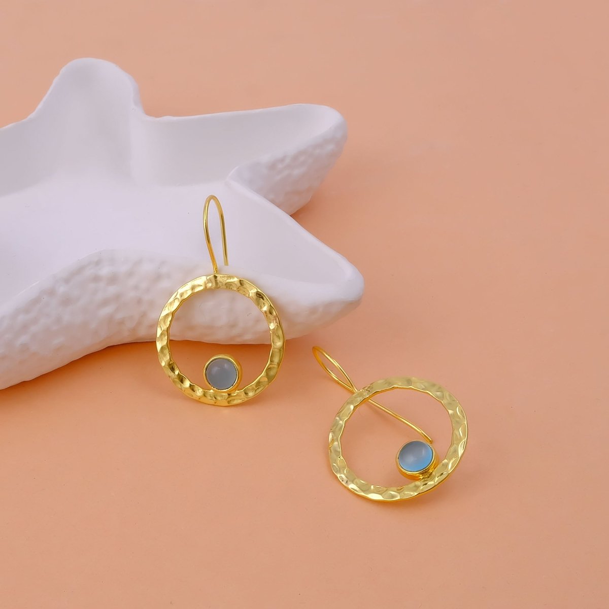Green Onyx Round Shape Hammered Earrings, 18k Gold Plated Bezel Set Jewelry 5398