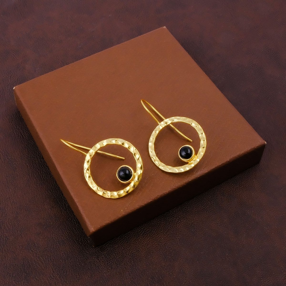 Green Onyx Round Shape Hammered Earrings, 18k Gold Plated Bezel Set Jewelry 5398