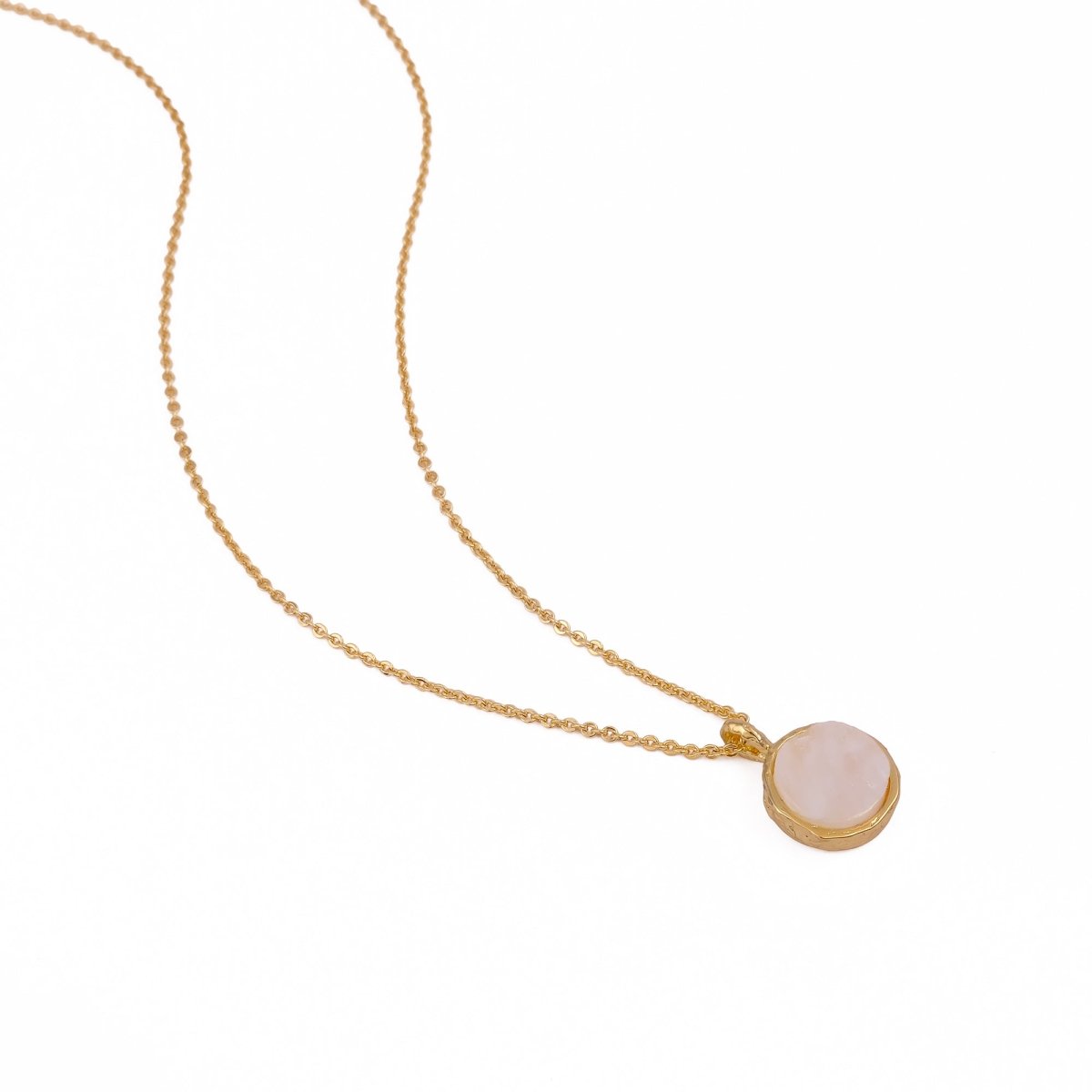 Green Strawberry Quartz Raw Gemstone, Round Shape Pendant Necklaces CN - 1003