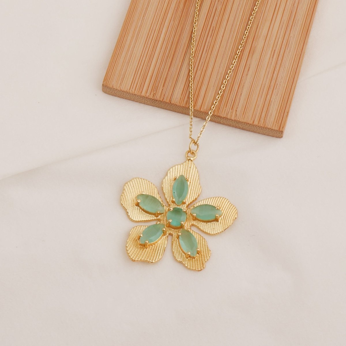 Handcrafted Beige Cat's Eye Flower Pendant Necklace with Textured Gold Leaves 5890