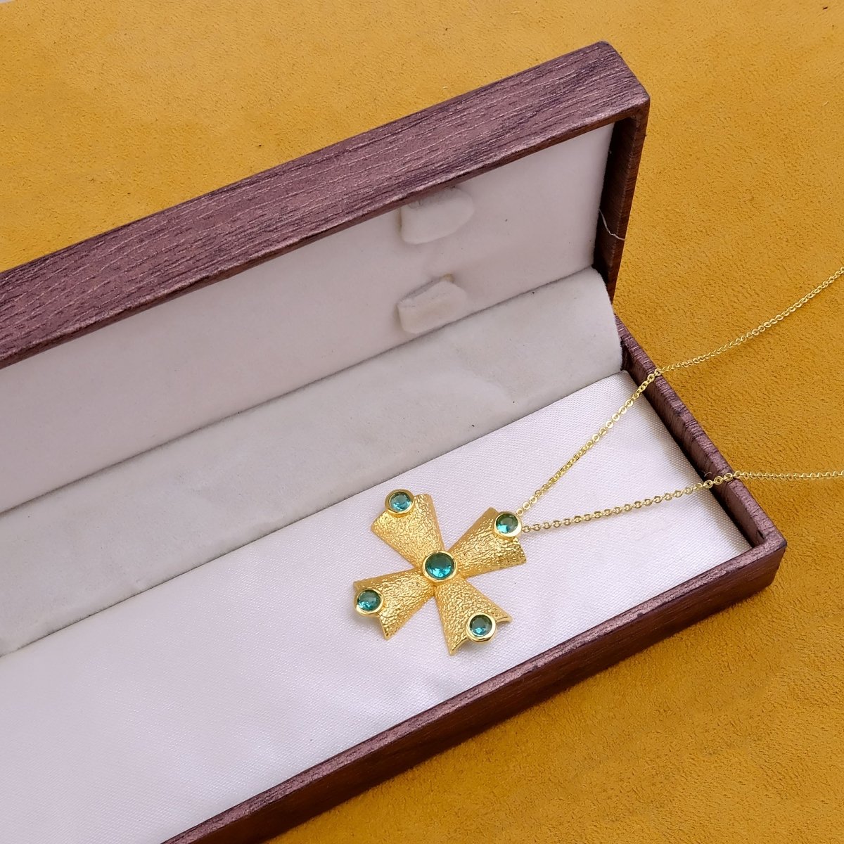 Handmade Peridot Cross Pendants, 18k Gold Plated Cross Necklace 5374