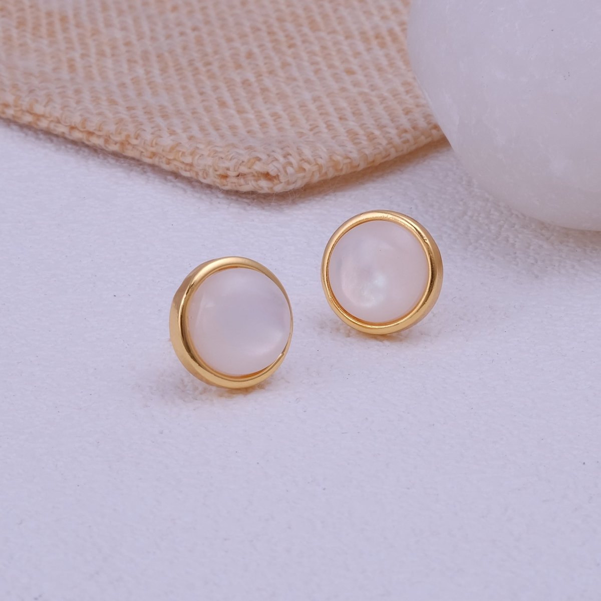 Mother of Pearl Earring Gold Plated Round Stud Jewellery