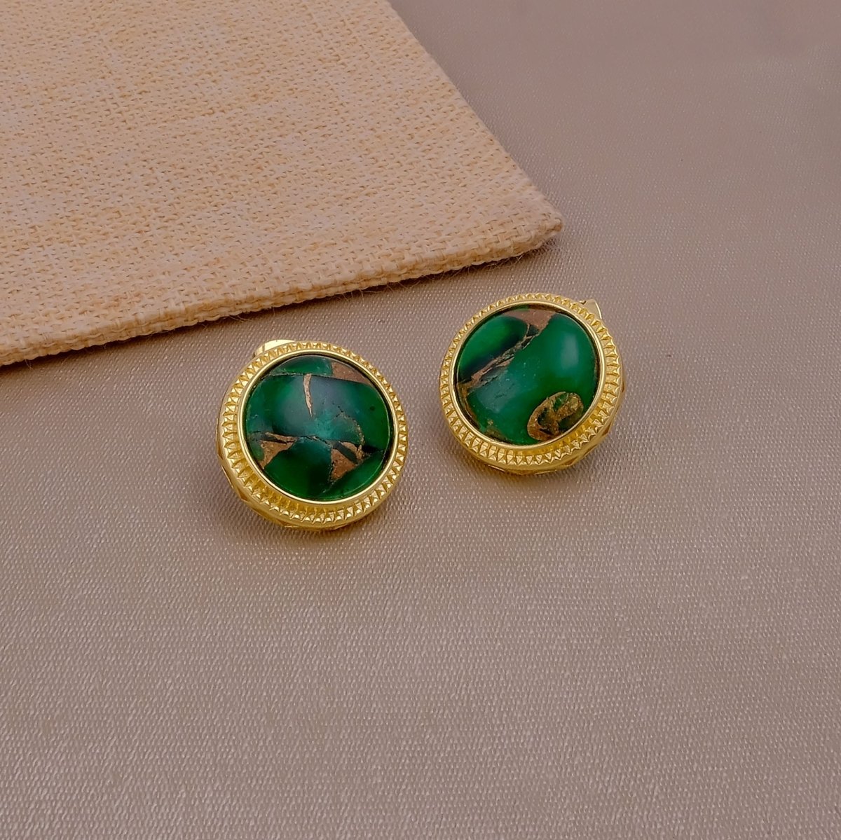 Natural Blue Sapphire Mohave Stud Earrings, Round Gemstone Bezel Set CE-1010