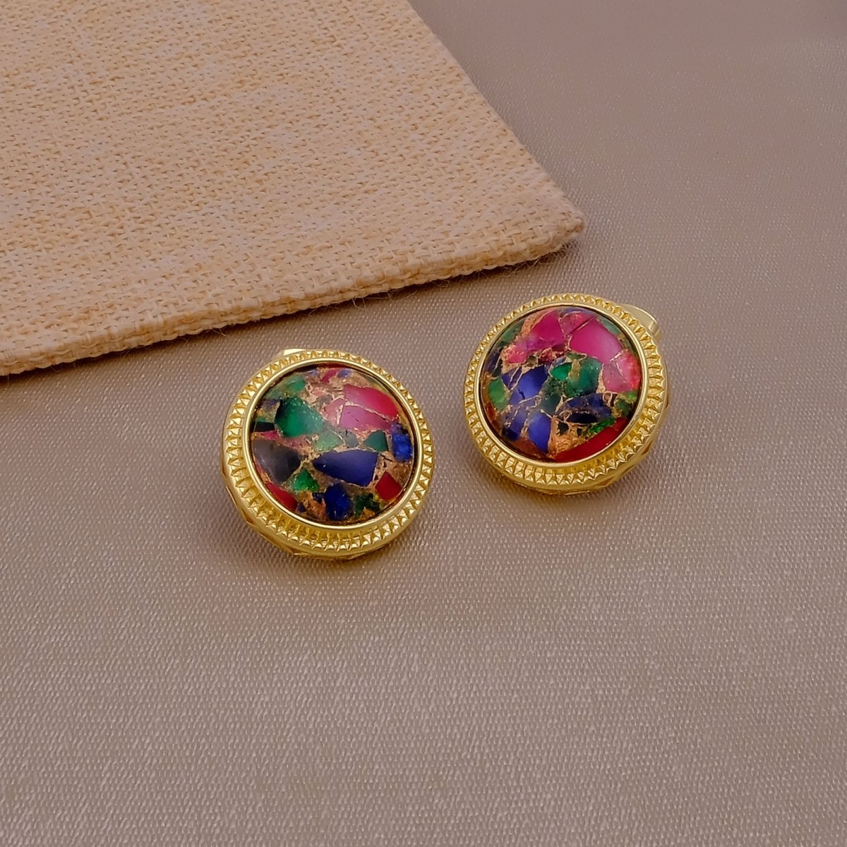 Natural Blue Sapphire Mohave Stud Earrings, Round Gemstone Bezel Set CE-1010
