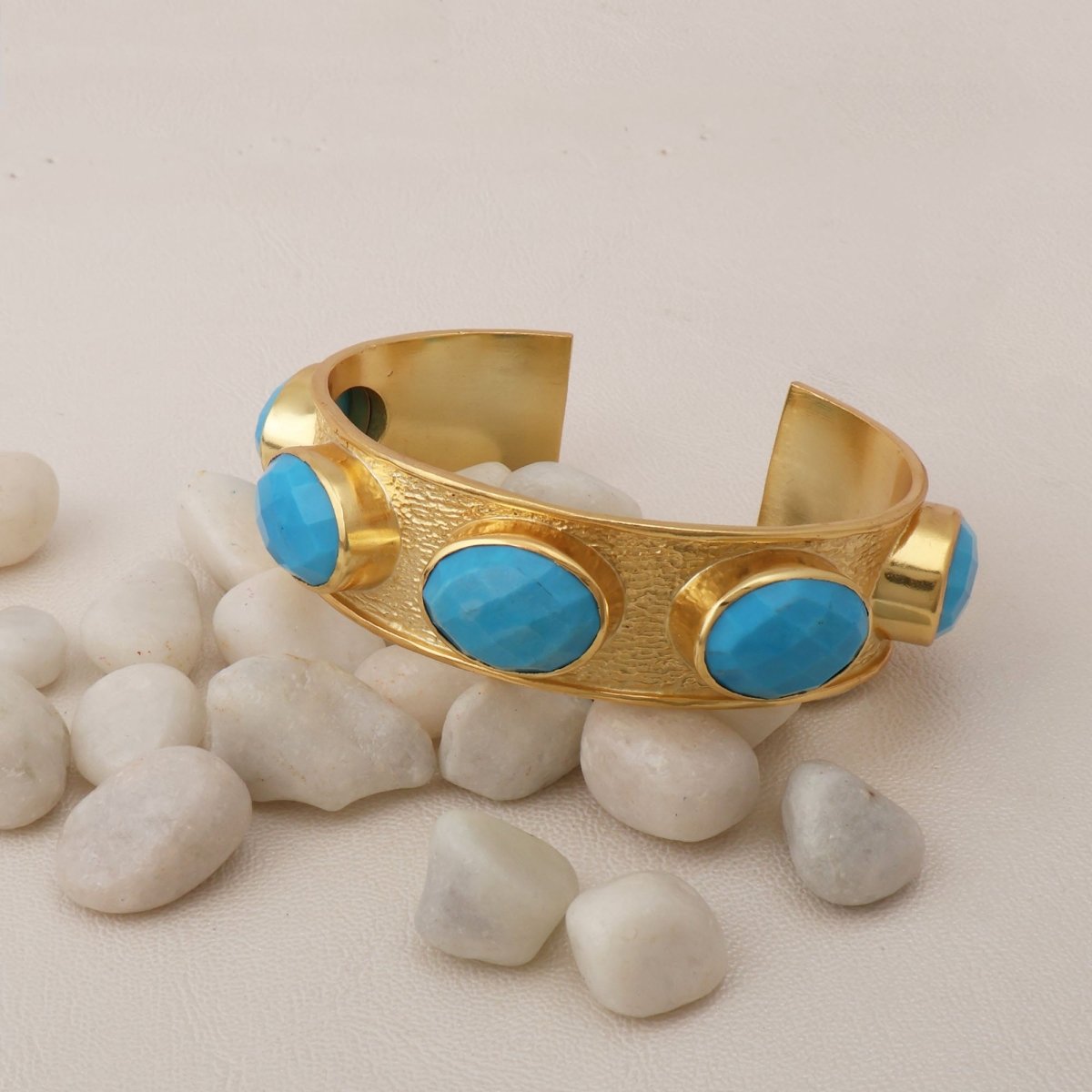Natural Gemstone Blue Turquoise Bangles, Chunky Gold Plated Cuff Jewelry 5440