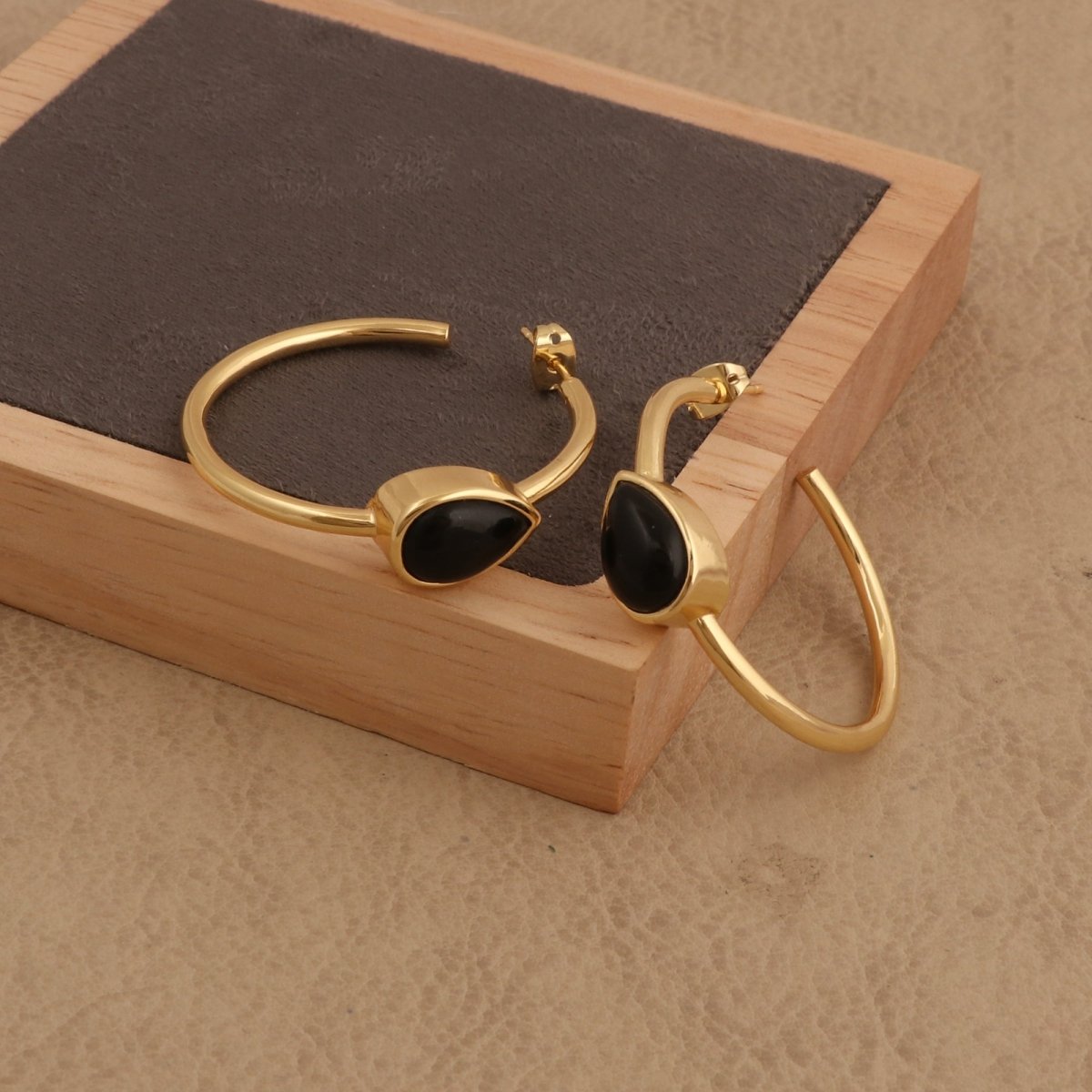 Natural Green Aventurine Hoop Earrings, Gold Plated Jewelry CE-1019