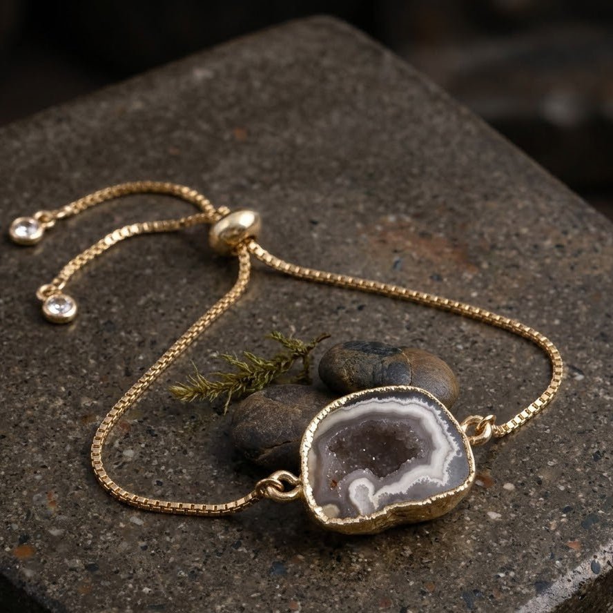 Natural Grey Geode Druzy Adjustable Chain Bracelet | Gold Box Chain Slider 5370 Grey Geode Druzy