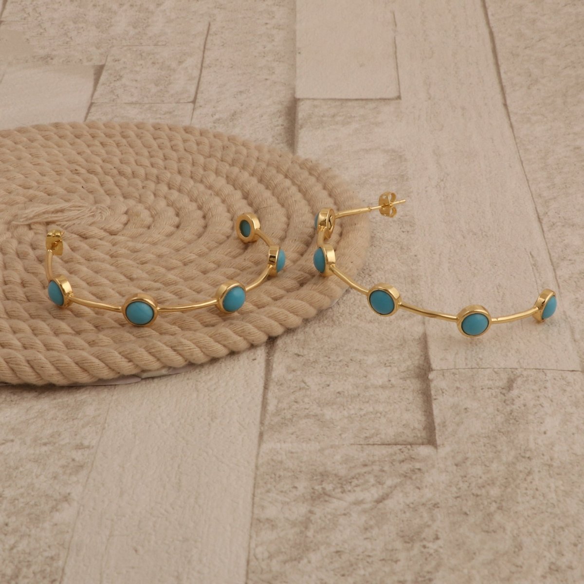 Natural Pearl Hoop Earrings, Gold Plated Minimalist Everyday Jewelry CE-1029