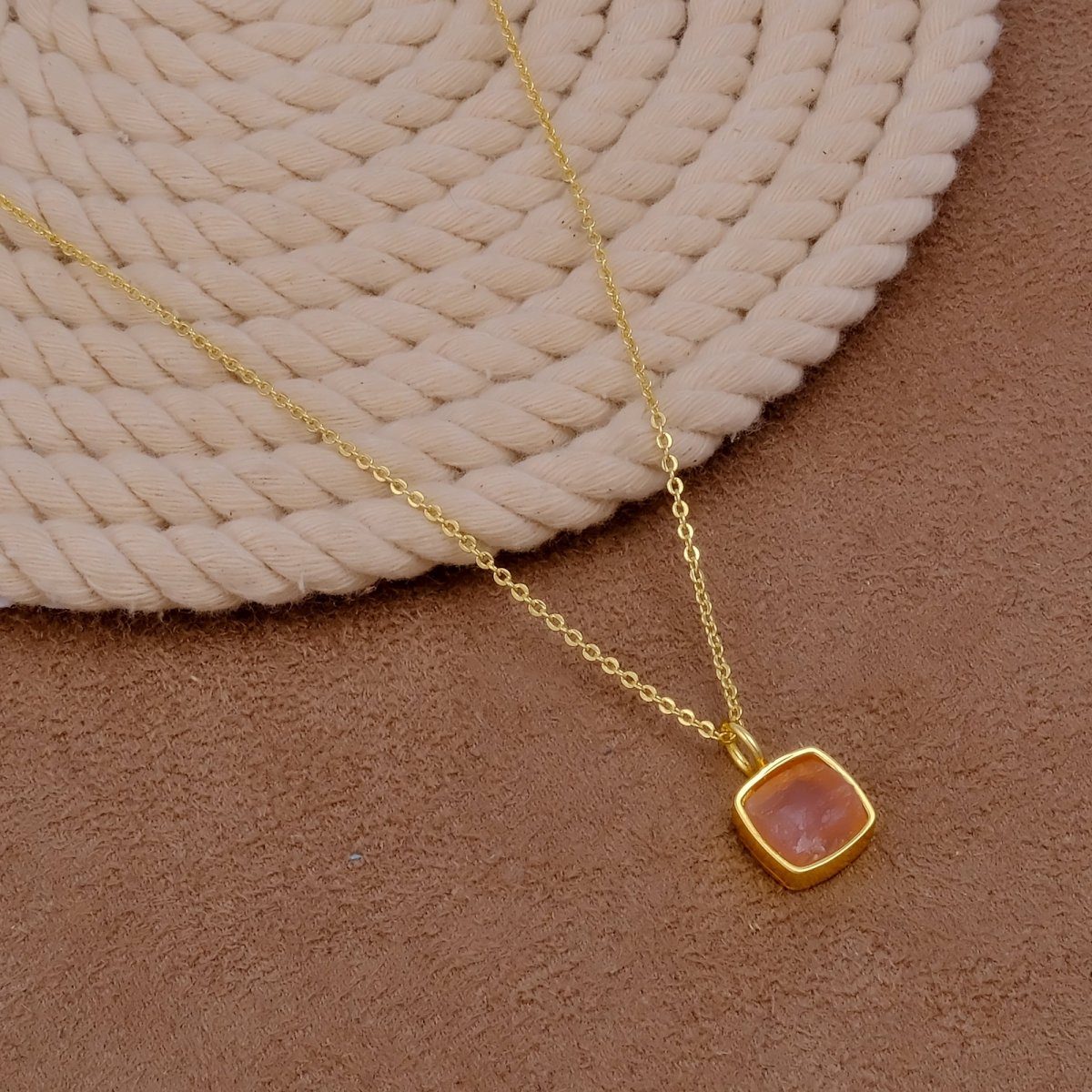 Natural Rainbow Moonstone Cushion Shape Necklace, Gold Plated Bezel Set Jewelry CN-1002 Rose Quartz