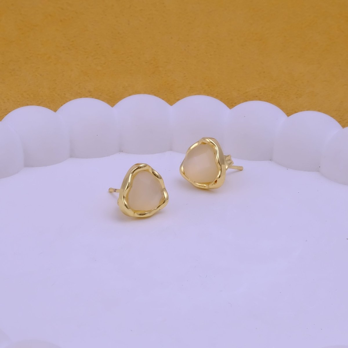 Natural Sodalite Faceted Trillion Gemstone, Gold Plated Stud Earrings CE-1015