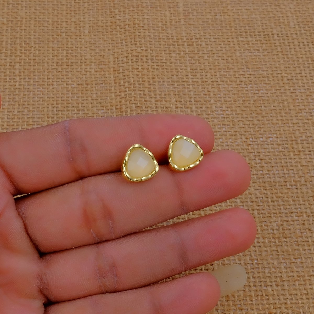 Natural Sodalite Faceted Trillion Gemstone, Gold Plated Stud Earrings CE-1015