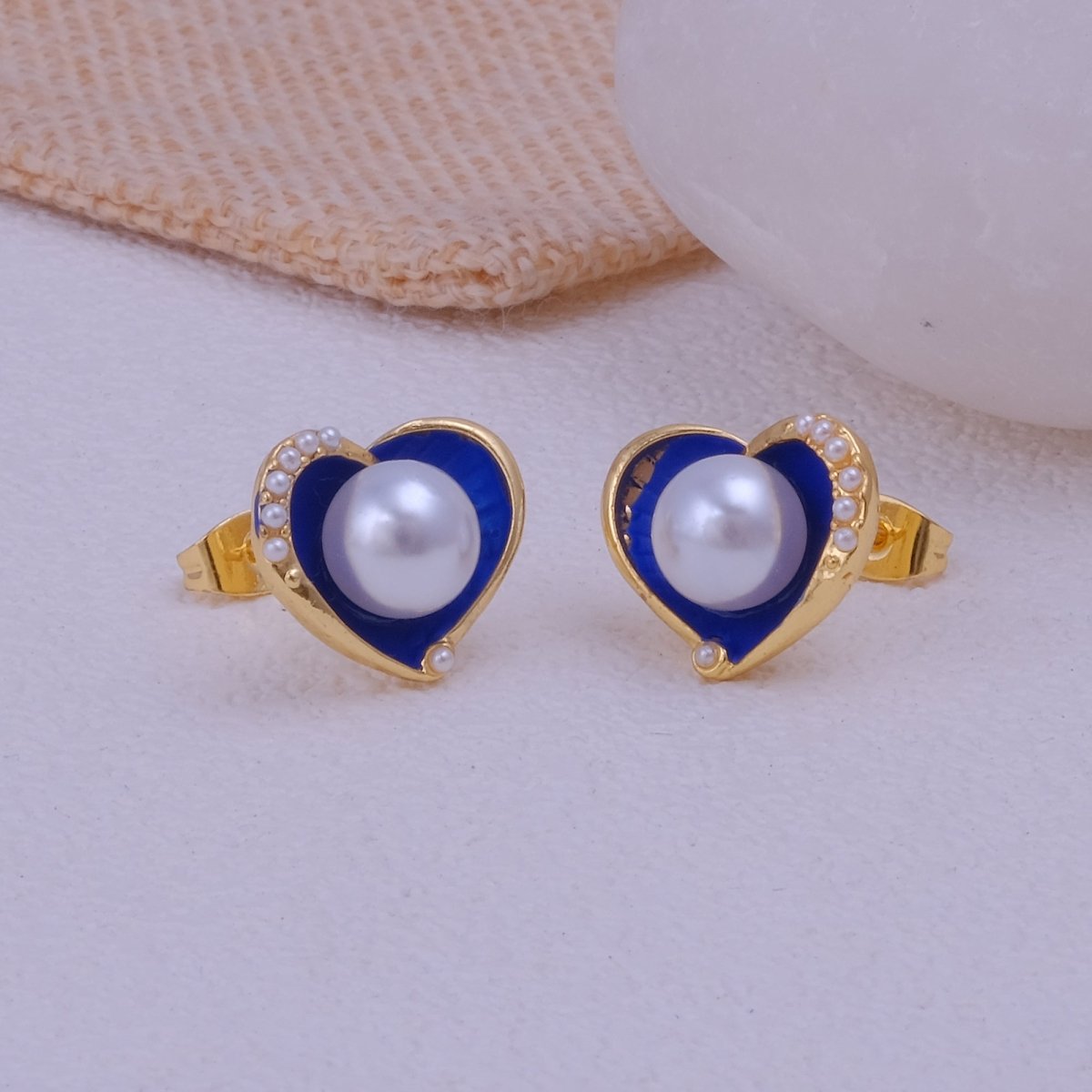 Pearl Heart Stud with Black Enamel Gold Plated Earring