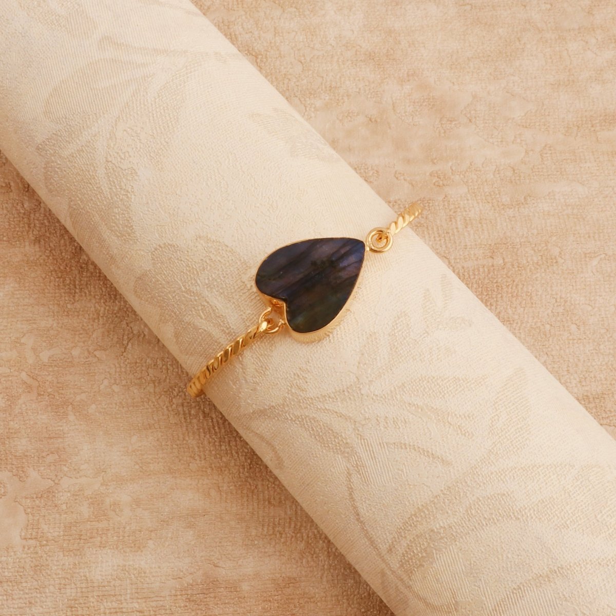 Pink Chalcedony Heart Gemstone Bangle, Minimalist Twisted Brass Jewelry 5050
