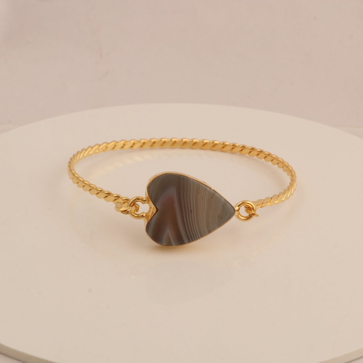 Pink Chalcedony Heart Gemstone Bangle, Minimalist Twisted Brass Jewelry 5050