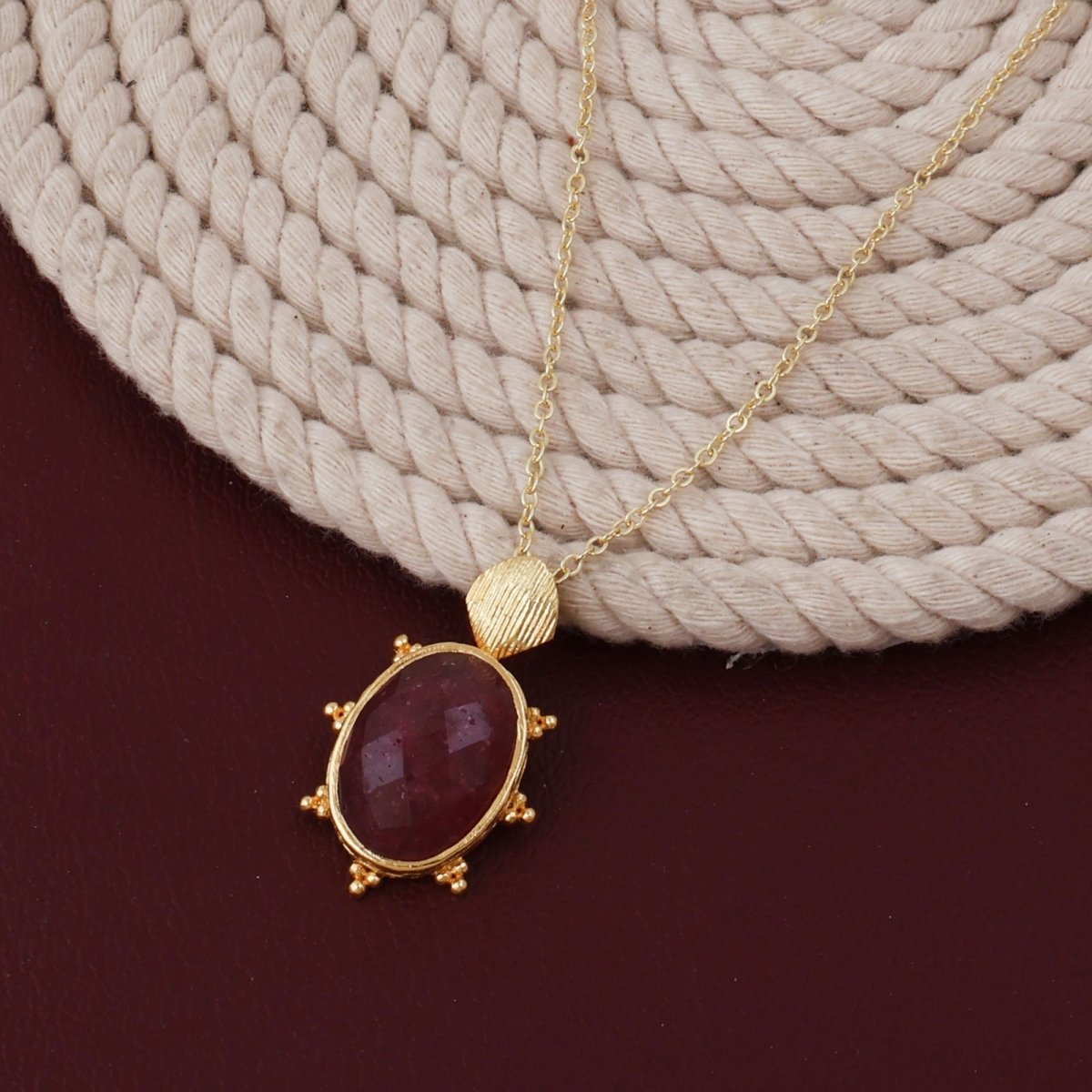 Pink Strawberry Quartz Oval Shape Gemstone Pendant Necklace, Gold Plated Jewelry 5415