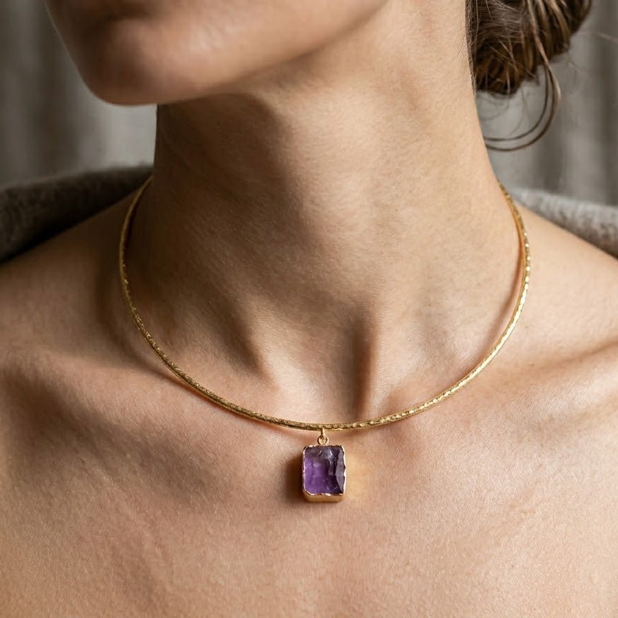 Raw Purple Amethyst Gemstone Necklace, Minimalist Gold Choker for Women 5269
