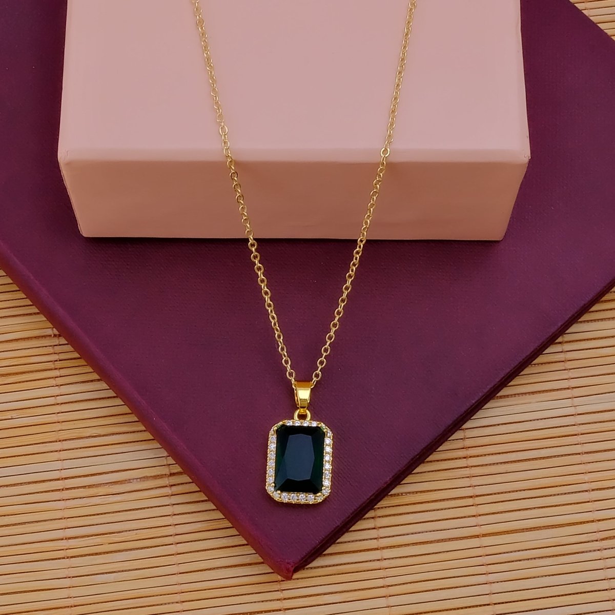 Rectangular Emerald Pendant, Elegant Gemstone Pendant Necklace Jewelry for Engagement.