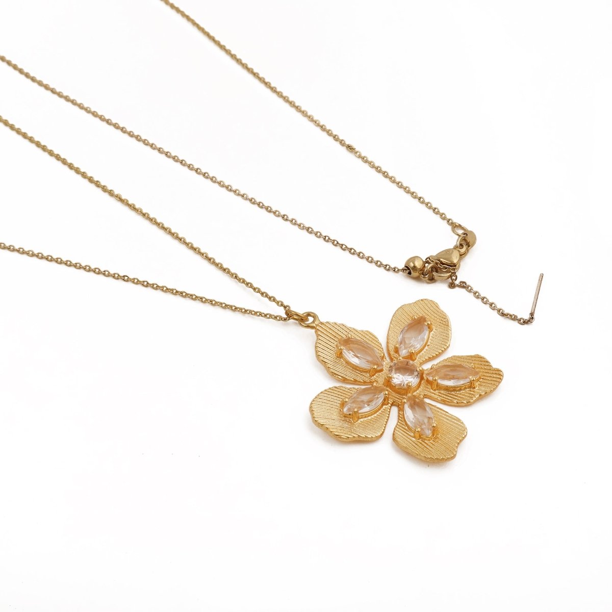 Red Garnet Gemstone Flower Pendant Necklace, Textured Gold Plated Jewelry 5390