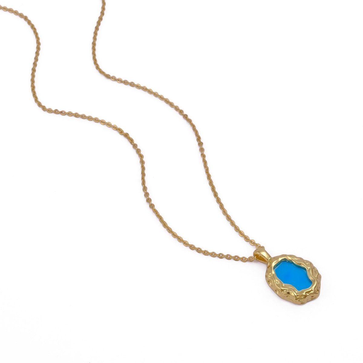 Textured Frame Gold Plated Necklace, Gemstone Resin Pendant Necklace CN-1001